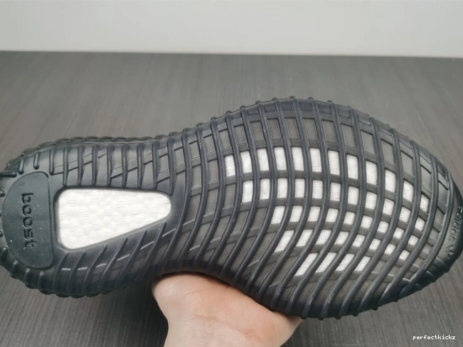 Yeezy V2 GW3774 350 Adidas Boost Oat Black MX 0713